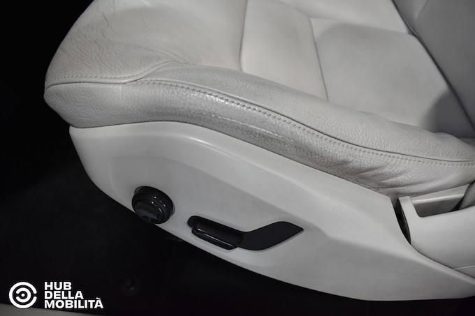 VOLVO XC60 D4 AWD Geartronic Business